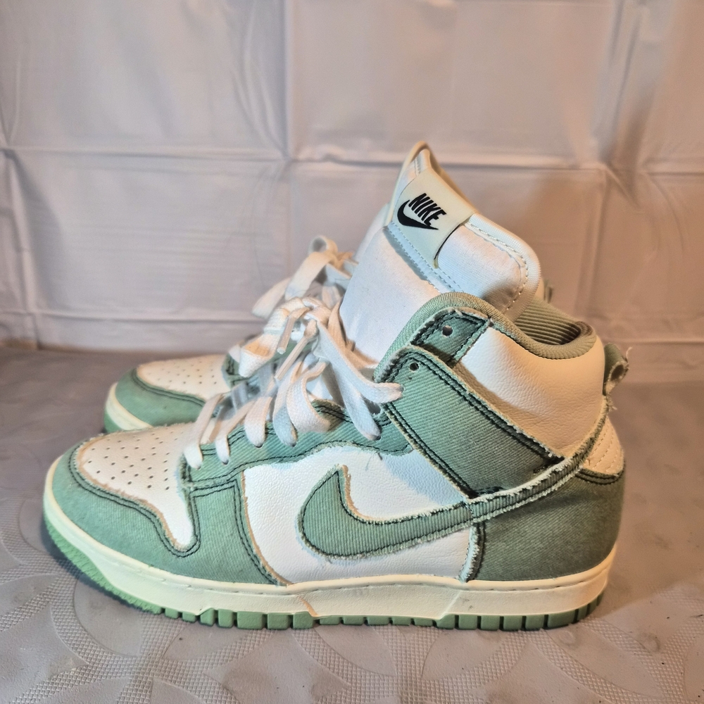Women Nike Dunk High 1985 Green Denim 2022 Size 7.5- (5 1/2 Or 6 Boys) - Picture 2 of 6